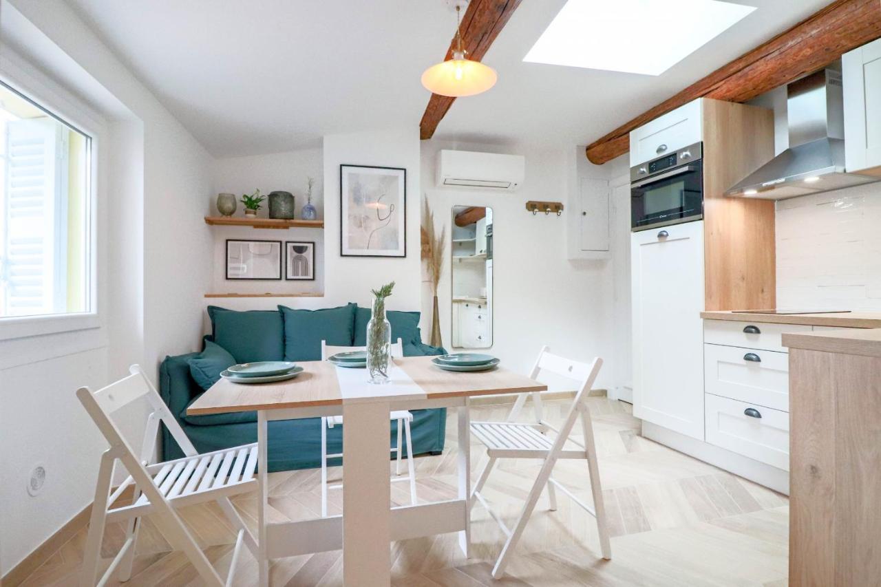 Aubernon Luxurious, Newly Renovated Flat In Heart Of Old Antibes Apartment Luaran gambar