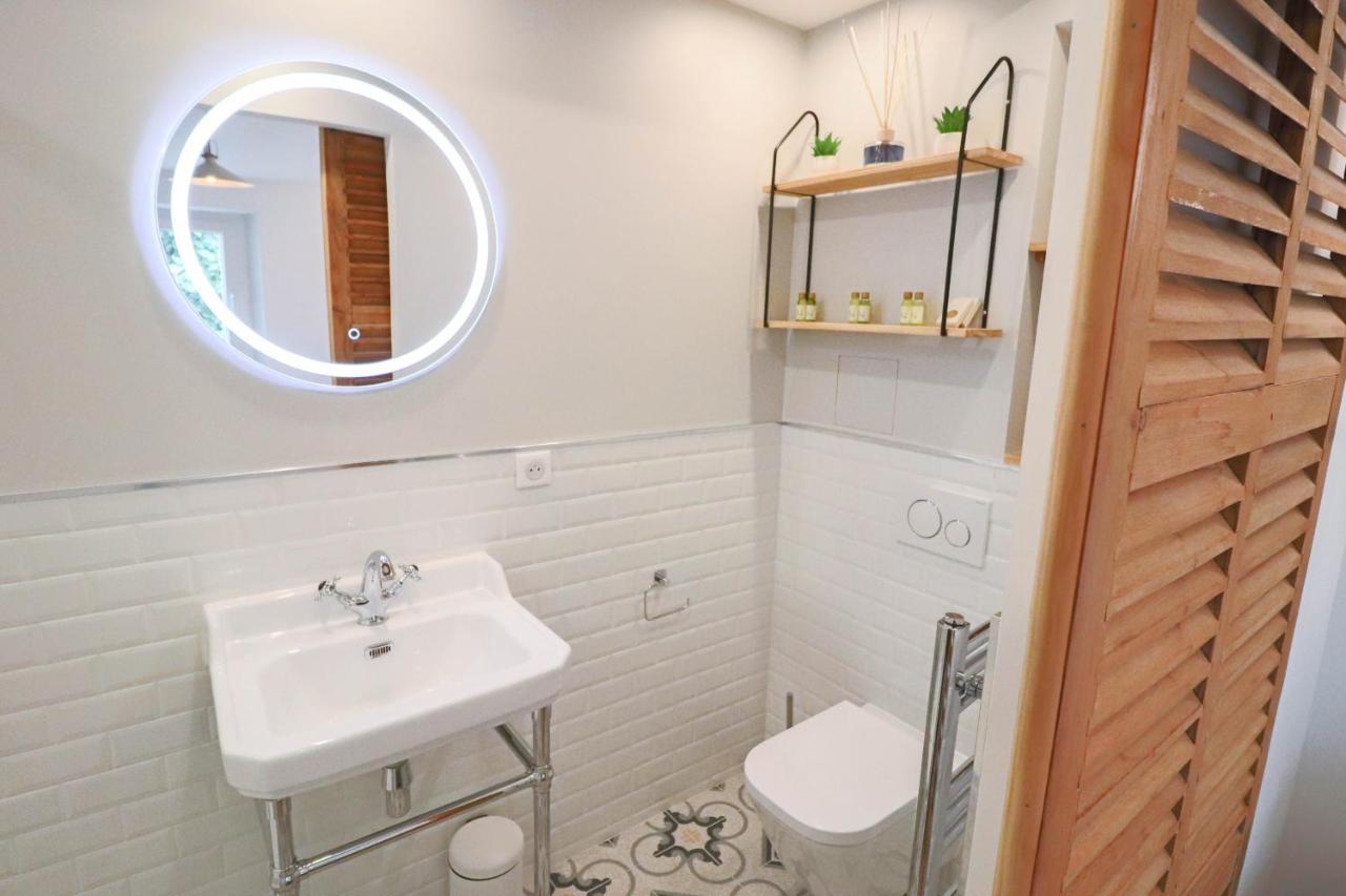 Aubernon Luxurious, Newly Renovated Flat In Heart Of Old Antibes Apartment Luaran gambar